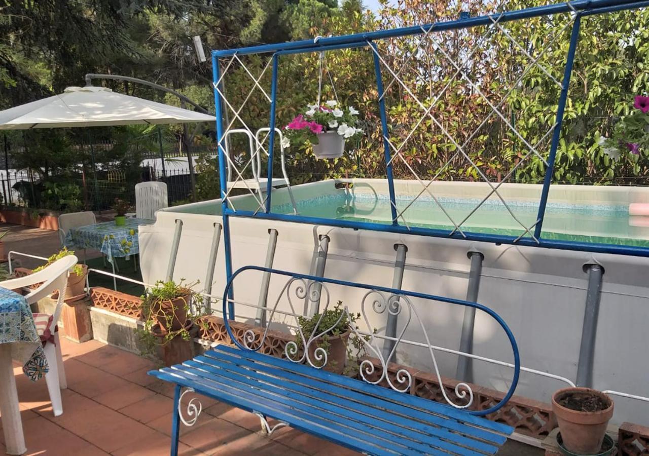 Casa Vacanze Gioia Трекастаньи Экстерьер фото