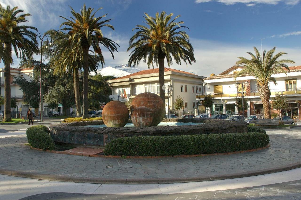 Casa Vacanze Gioia Трекастаньи Экстерьер фото