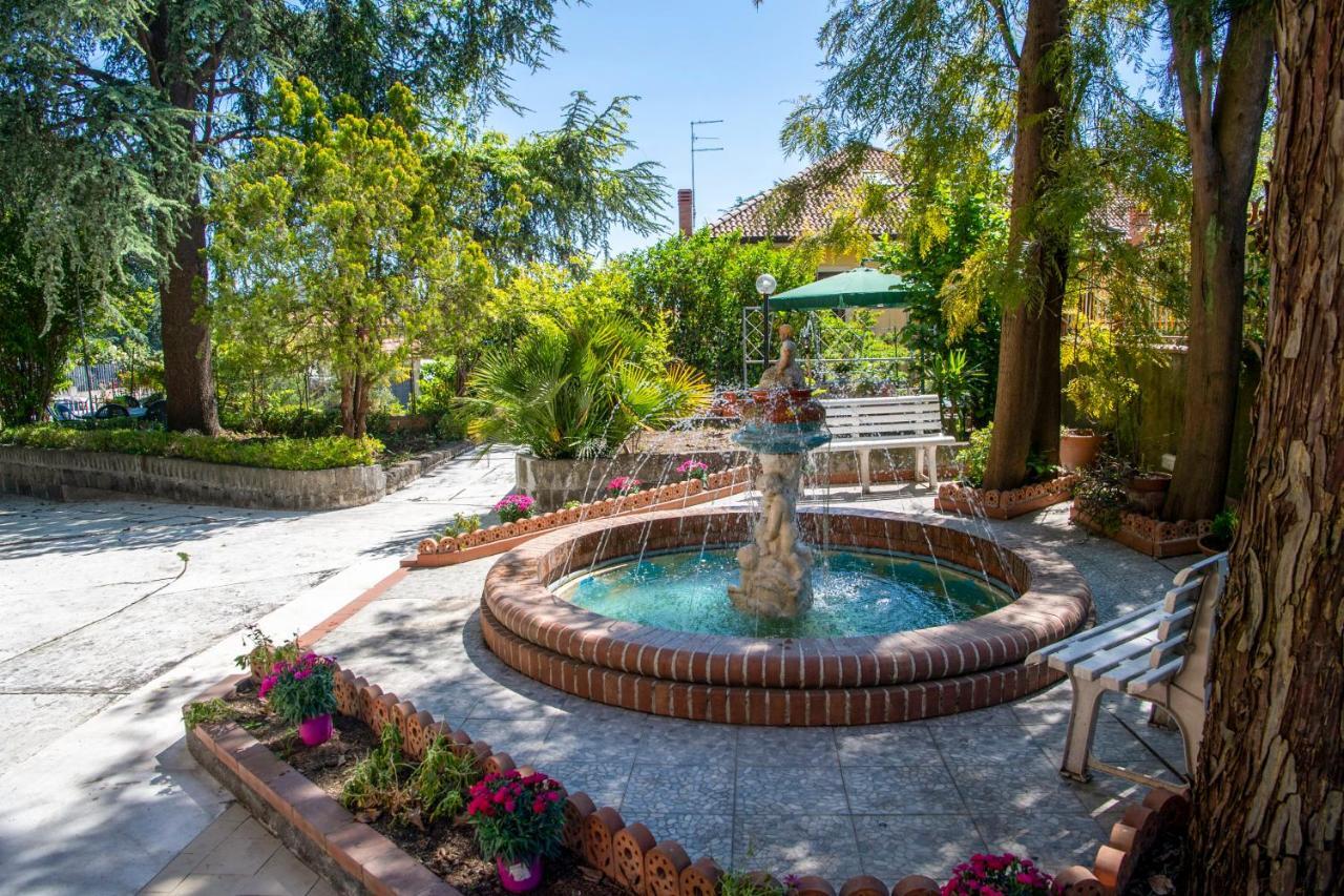 Casa Vacanze Gioia Трекастаньи Экстерьер фото